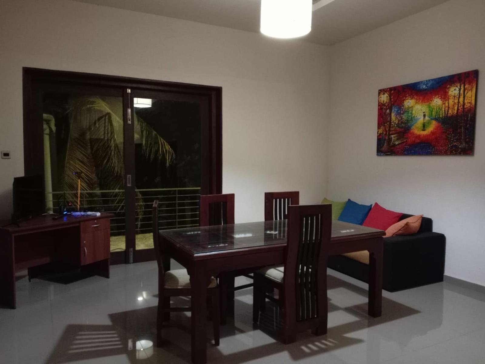 Thalangama Lakeview Lodge Батарамула Екстериор снимка